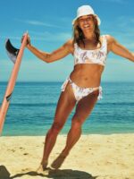 Z0ZR081052 White Women Coco Scoop Bikini Top Volcom Clothing - Image 4