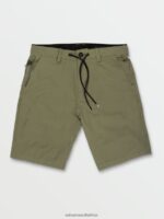 Z0ZR08241 Winter Moss Men Veeco Transit Shorts Volcom Clothing - Image 3